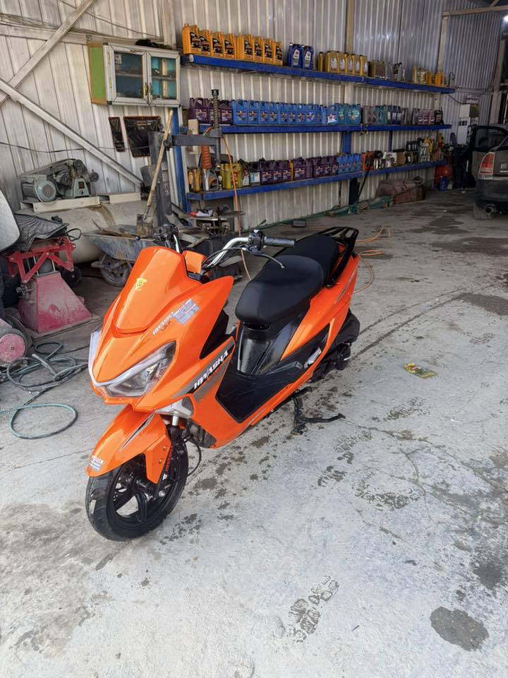 السعر مليون ومية
دراجة خير من الله الناصرية حي اور 
 ‬ ‭0774 351 8845‬
