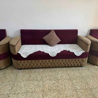 ١٠ مقاعد • نظيف جداً • دور الخليج