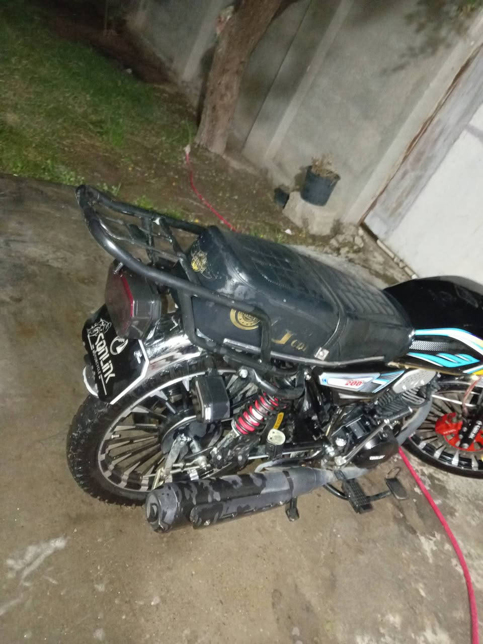 السلام عليكم  دراجه سونك موديل25 سويج بصمه خمسه كير دراجه جديده


**إذا كنت صاحب هذا الإعلان وتريد حذفه لأي سبب، رجاءا أرسل رسالة إلى الدعم الفني**