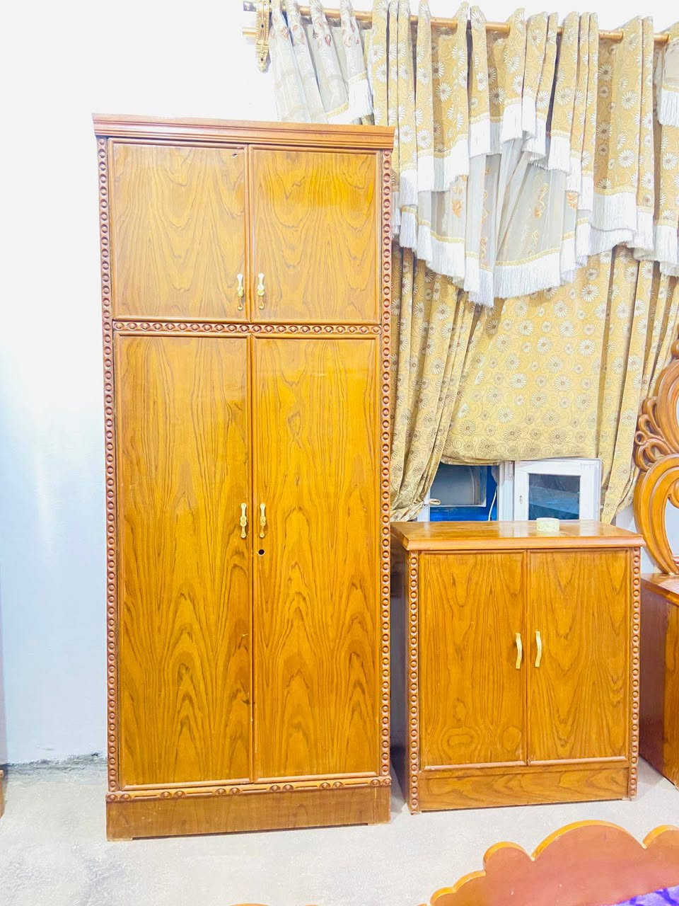 يتوفر غرف نوم اشكال ديكورات صاج عراقي حطاطه و كناتير أبو 6 ملحق طابقين 
أبو 4 جديد مو مستخدم 
بسعار مناسبة 
ونقل وشد مجاني واصل لباب بيتك 
عنوان الرمانه البعبيد 
***********/ بي وتساب
