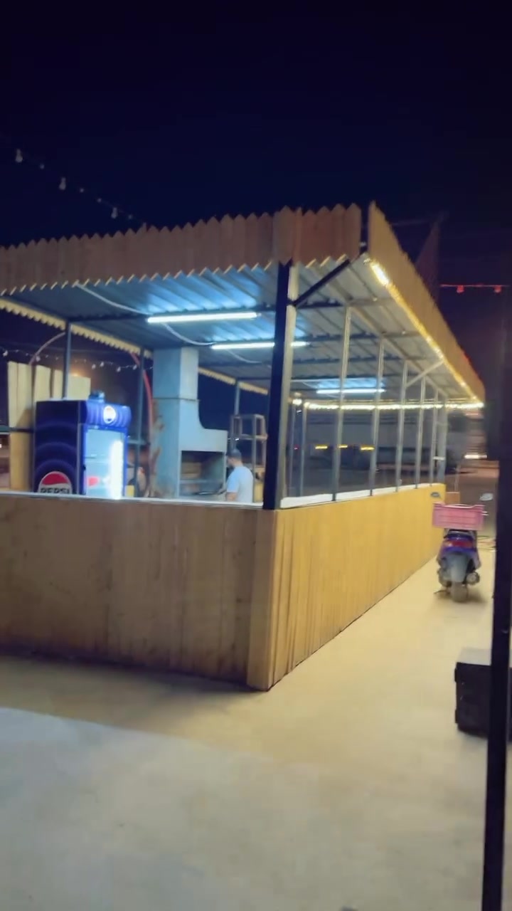 عرض سريع للجوعانين 
دجاج علفحم او مندي
مع دولمة ببسي لبن 
وتمن 
ب12.500 بس


**إذا كنت صاحب هذا الإعلان وتريد حذفه لأي سبب، رجاءا أرسل رسالة إلى الدعم الفني**