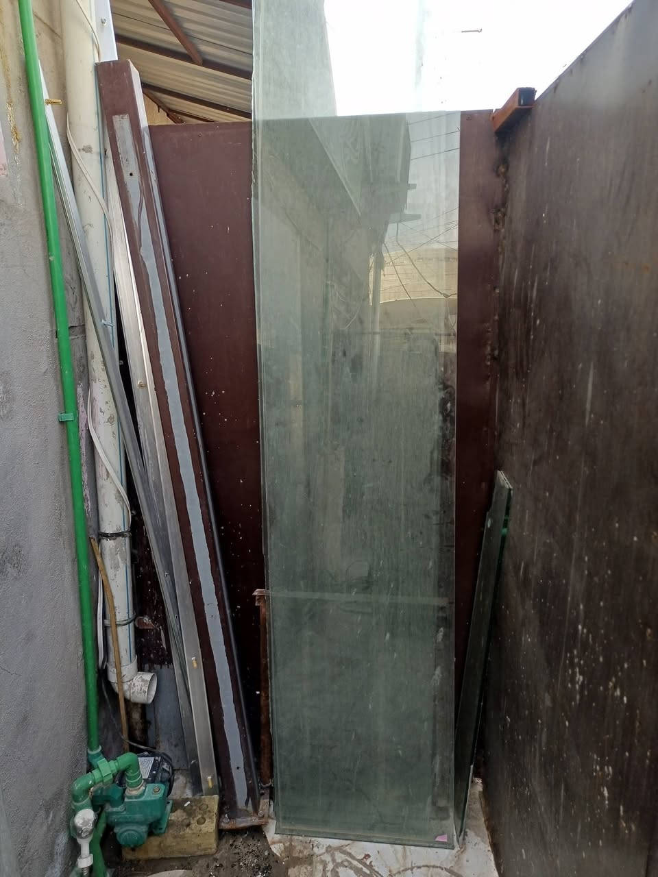 جام خانة للبيع في بغداد حي الجهاد ***********
