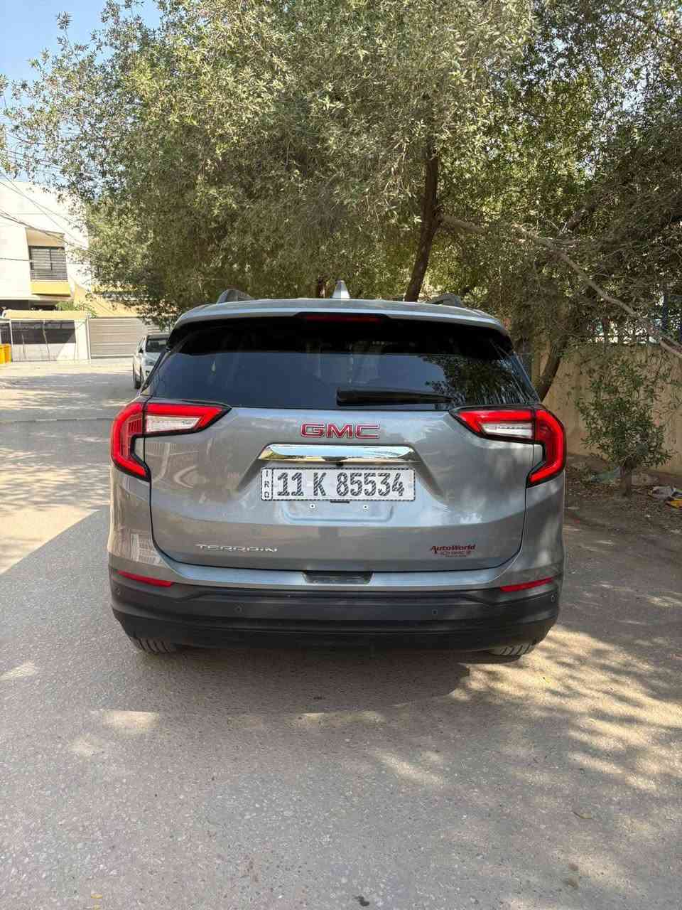 ‏‎  GMC تيران 2024 فئة SLE 
الشكل الجديد لايتات يوكن 

للبيع  

وارد امريكي

ماشية 20

 مرقم بغداد  

المواصفات/

-بصمة 

- محرك 1500 تيربو 

- تحديد مسار 

- كشاف لايت اوتو 

- گير بيانو  مع كير عادي 

-كشن كهرباء

- خمس بصمات ابواب +جنطة

- تشغيل عن بعد 

-هاند بريك بصمه 

- شاشه اعطال ديجتال

-حاكيات هاتف 

-كشنات هيتر 3 سرع

- شاشه كبيره كار بلي +اندرويد اوتو+اواكس+بلوتوث

-كامره خلفيه دوارة

-ويل كاب بلاك توب حجم 19 

- مانع انزلاق 

-جنطة كهرباء

-شاحن type-c

-ماوس انظمة قيادة ثلجي وعادي

-لايتات عدسة زينون led

-سستم صوت 

-كروز تحديد سرعه 

- اوتو ستوب  اطفاء اقتصادي عند القيادة     

- رادار  امامي لتجنب الحوادث 

-داتا شو تحذير تصادم على الجامة الامامية

-تحديد مسار رادار الخطوط البيضاء

-جنطه كهربائيه

- تحكم ستيرن
***********
