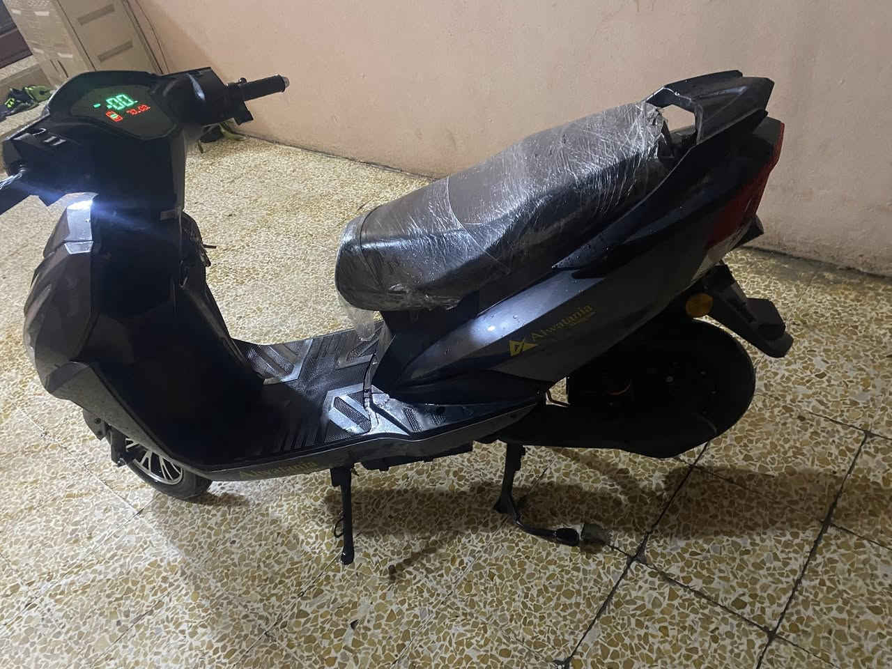 ماطور سكنس للبيع ماطور نضيف
بس بدون شاحنه ادفع سعر


**إذا كنت صاحب هذا الإعلان وتريد حذفه لأي سبب، رجاءا أرسل رسالة إلى الدعم الفني**