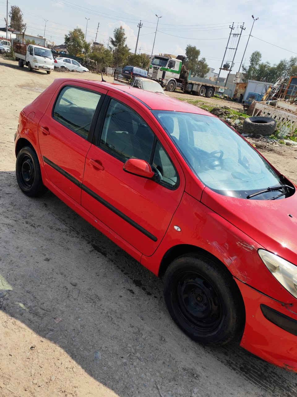 سلام عليكم
بيجو 307 موديل 2006
بدون حادث سياره جارده فقط 
كير توماتيك 
كير محرك مكفول كهربائيات مكفوله
شاشة اندرويد 
تبريد شغال 
رقم بغداد الماني 
مكان السيارة موصل الجانب الايسر 
السعر = 47$ وبيها مجال 👏
للاستسفار 
***********
