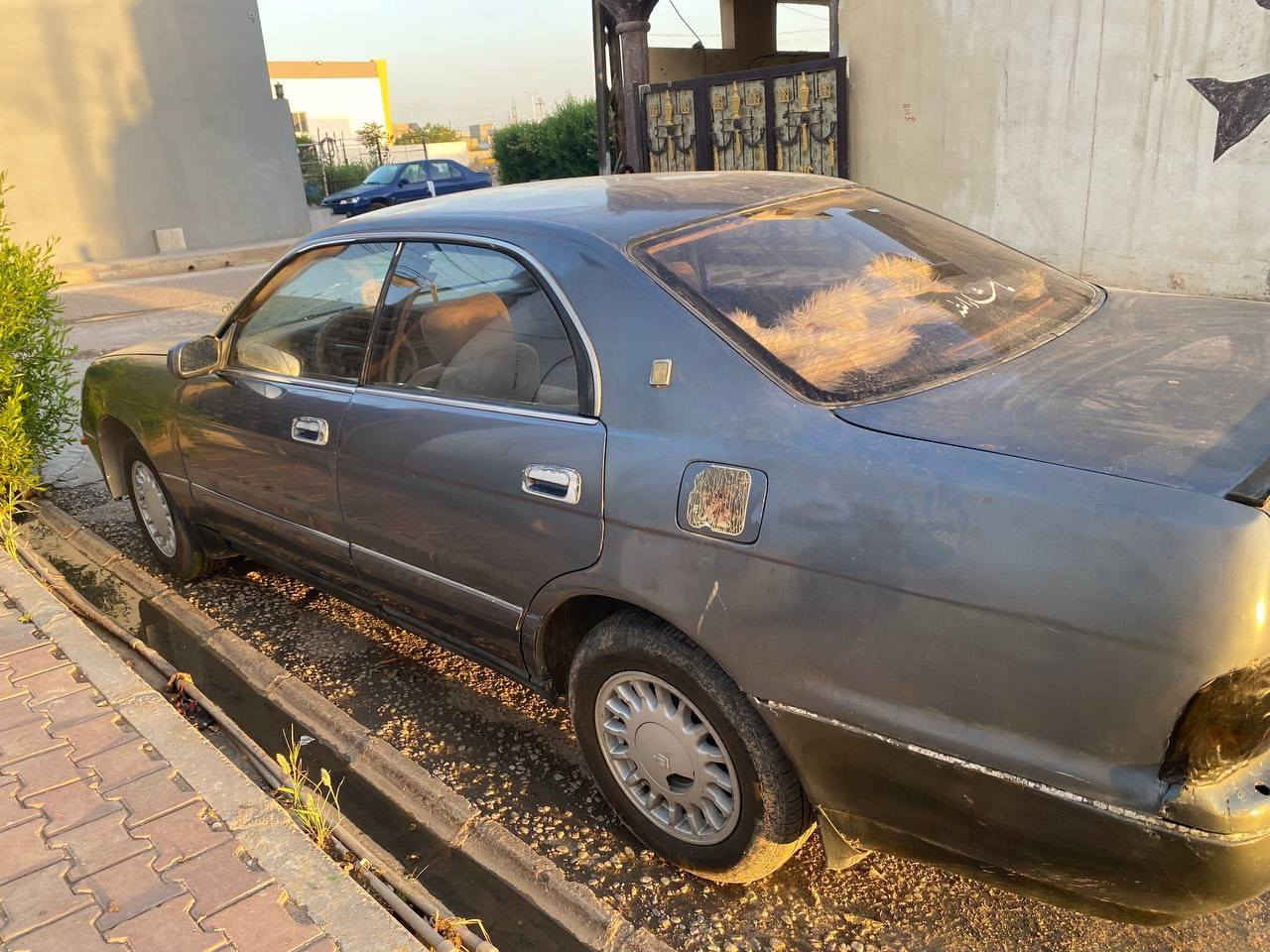 عندي بطه 92 كير محرك شرط كله جديد سياره مرتبه وكاعده وزن تحويل شرط بدون كص شرط فول الفول مابي مصرف السعر 45 ورقه شراي خابرني ***********
