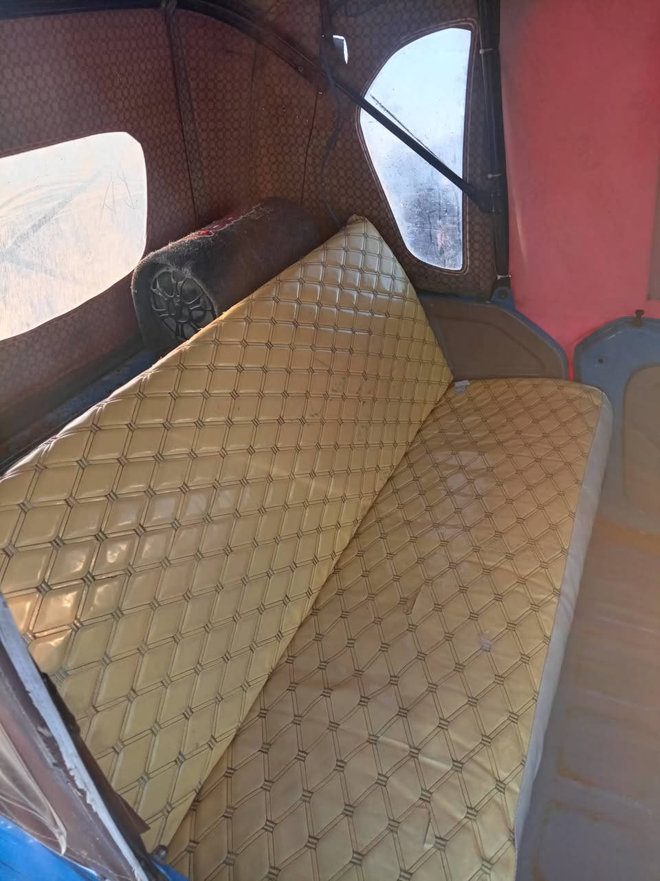 تكتك للبيع مديل 20 عربانه ومكينه 21 بيها رقم سنويه رقم بصره سعر 4 مليون مكاني البصره كرنه رقمي ***********
