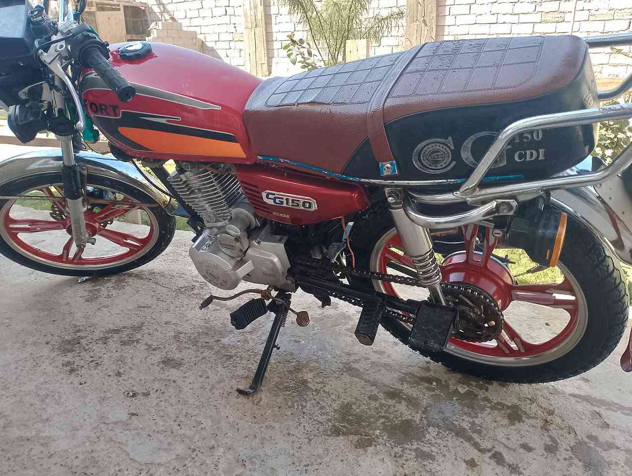 دراجه للبيع حلاويه سافان مديل 21 اوراق سكنر نضيفه ماعيزه شي السعر 600 وبيه مجال لشراي 🔥***********
