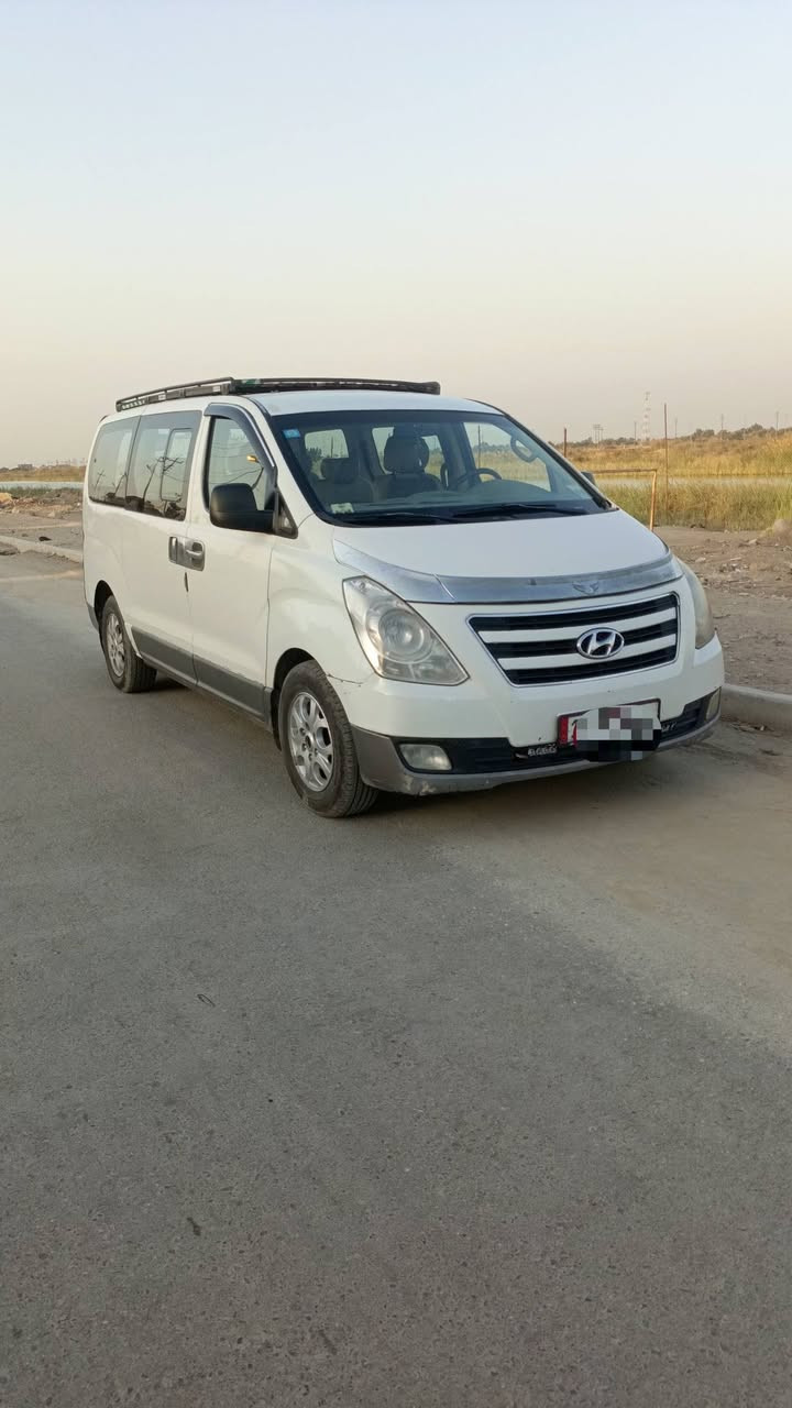 السلام عليكم
ستاركس 2009  مفتوح  وحالياً بيهه مسكر جاهزه اي نقص مابيهه تبريد تدفئه تايرات جدد محرك جديد حداده جديده رقم انكليزي بصره ب اسمي تحويل ثاني يوم السياره بيهه صبغ  ابيع صبغ عام  

السعر 130 وبيهه مجال 
مكان السياره البصره القرنه
مكلف بالنشر رقم صاحب السياره 👇

***********
