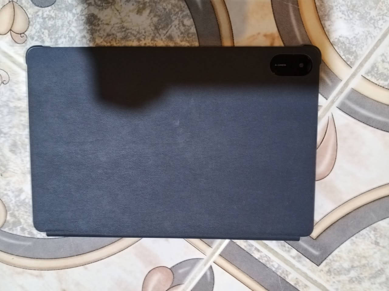 السلام عليكم 
ايباد Honor pad x8a
الجهاز جديد صارلي شهر من اخذته وما استعمله هواي فقط للمشاهده حته العاب ما لاعب بي

كامل الملحقات ويا 
مكاني سماوه دور السكك
 سعره 200 وبي مجال 
***********
