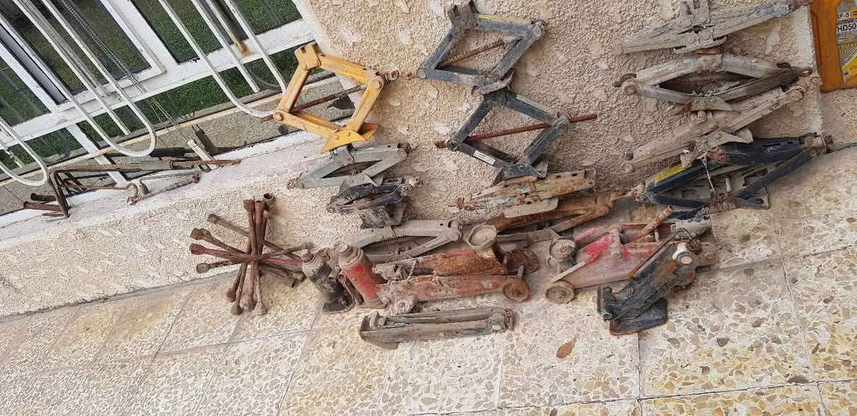 جك عدد ١٨
مع ملحقات 
السعر ٧٥ 
***********
@الجميع
