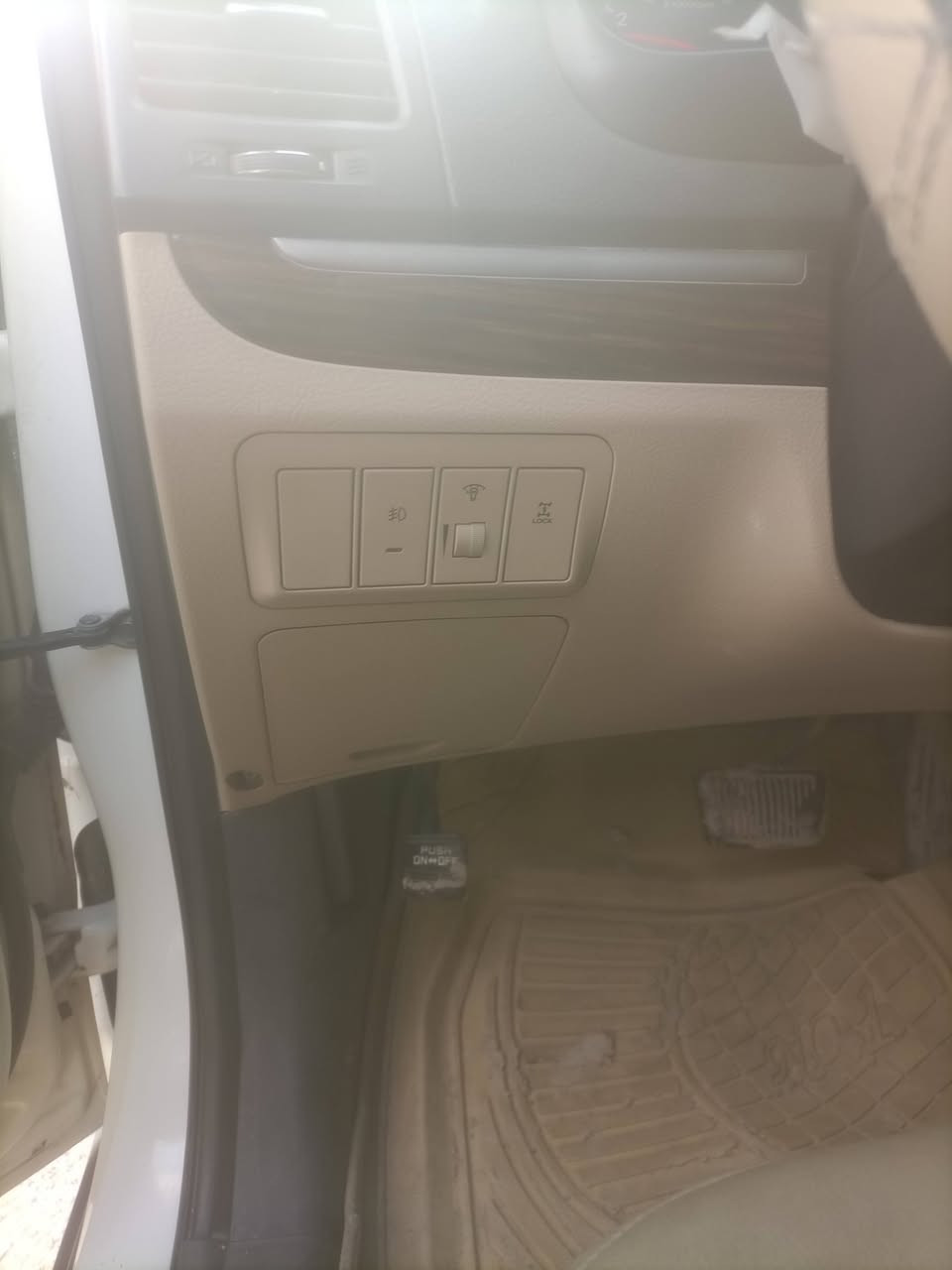 سنتافي موديل 2010خليجي بيهه بارد شبر بالجاملق الأماميات المكينه جديدة تبريد ثلج  السعر 140العنوان البصرة القرنه وهذا رقمي ***********
