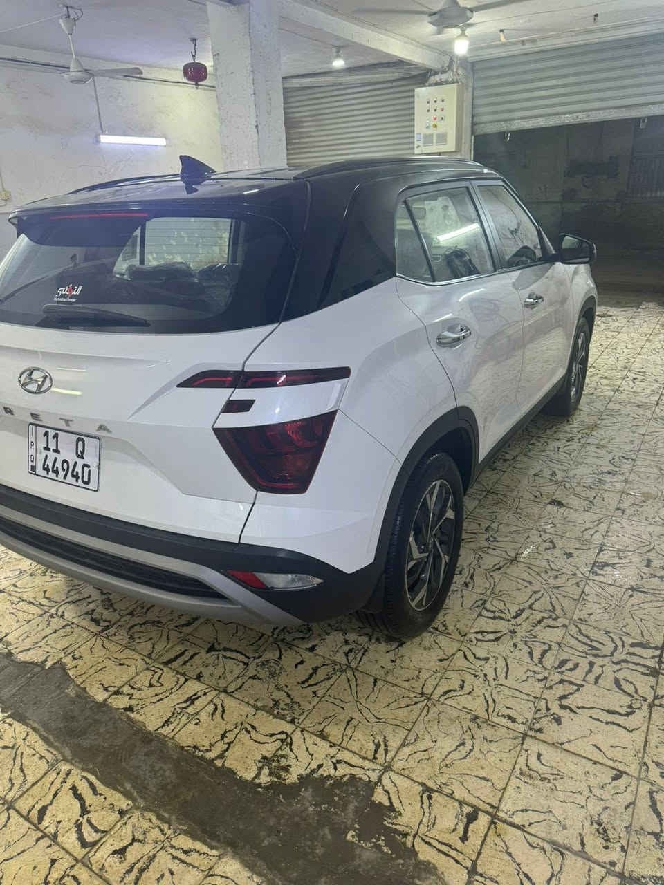 سلام عليكم للبيع هوندا كريتا , 2025 ماشيه 12 مكفوله من بارد او صبغ بانوراما مكان السياره بغداد السعر 26 مليون وبيها مجال رقم التليفون***********
