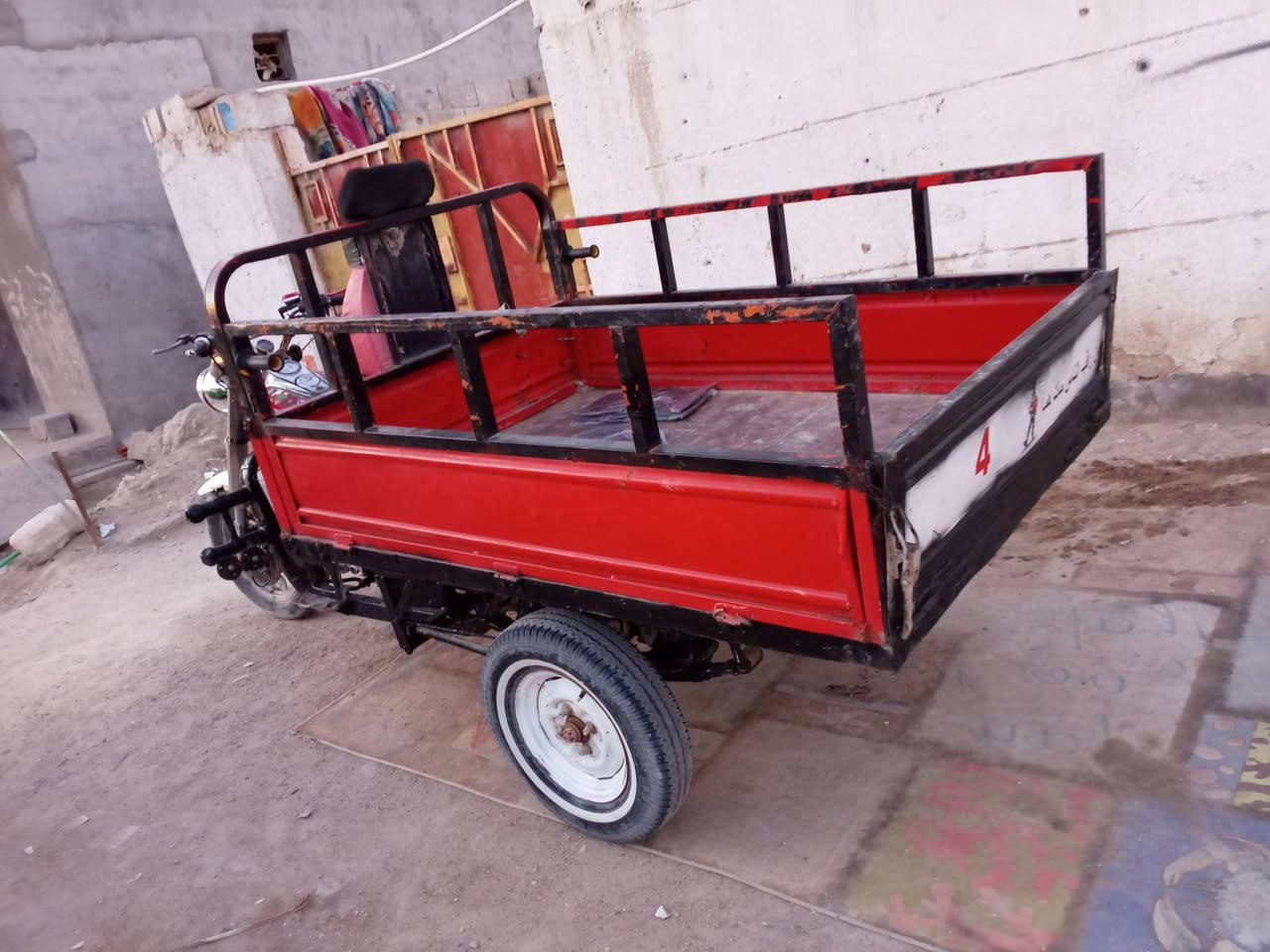 ام تي ار اوراق موديل 12شاصي مكفول محرك مامفتوح وكهربائيات شغاله خياس مابيه ودبلات شغاله بصرة ابو الخصيب قرب نفوس شراي يتصل ***********وتساب موجود سعر 1100
