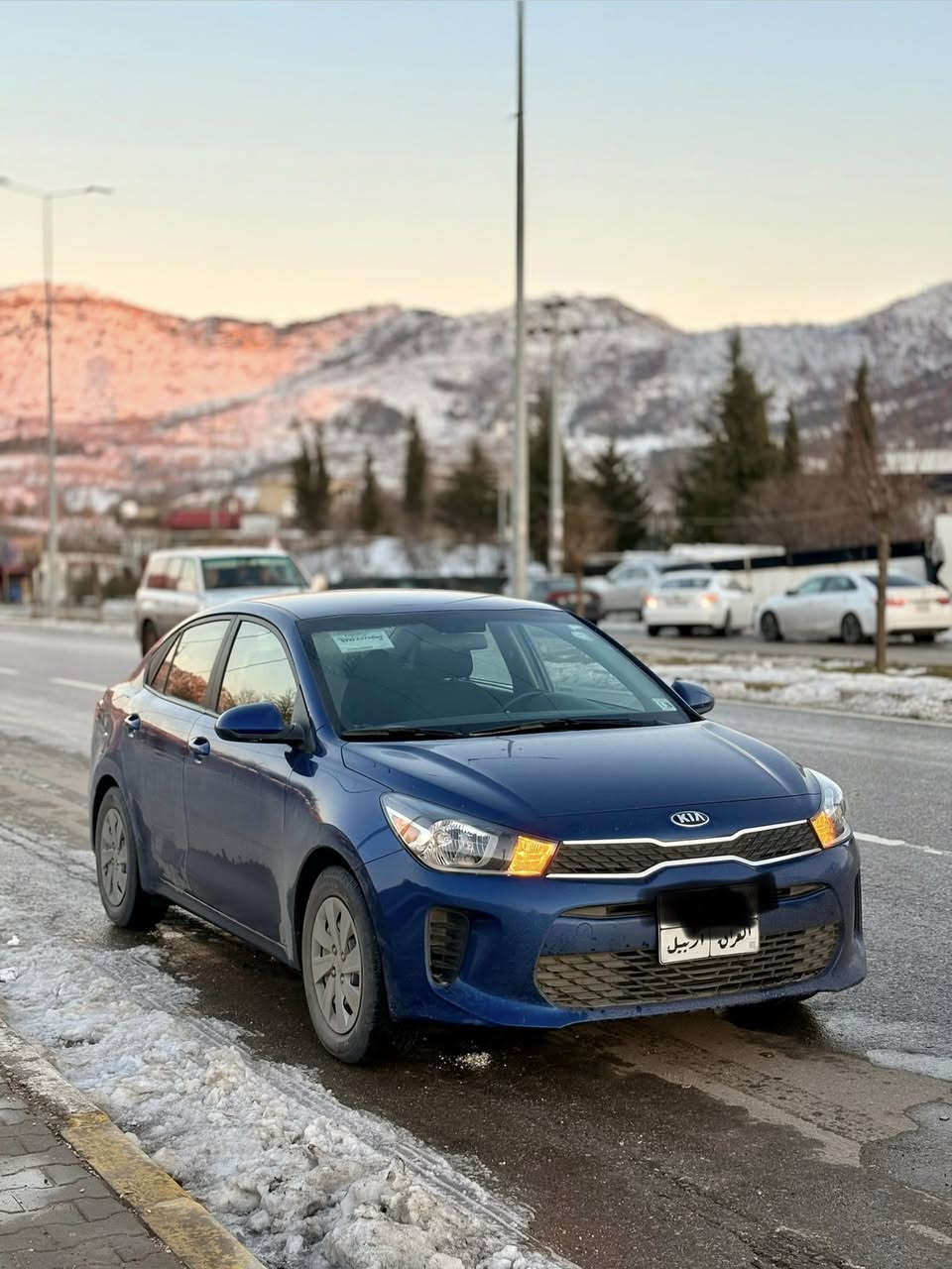 KIA / RIO 🐦‍🔥
2020
محرك 1.6 دوش المرغوب 
مشي السيارة 39mil
لون مميز 
رقم أربيل 

مواصفات السيارة S 
1-شاشة 
2-كامرة
3-كار بلاي + أندرويد اوتو 
4-مانع انزلاق 
5-تحكمات استيرن 
6-مثبت سرعة 
7-سبورت 

ضرر السيارة ( تعديل بالصندوق فقط بدون صبغ ) 

ملاحضة ( السيارة على وضع الشركة وجاهزة وطخم تاير جديد ودهن جديد ) 

مكان السيارة ( موصل ) 

السعر ( 135 ) وبيها مجال بسيط 

الأرقام: 
***********
***********
***********
