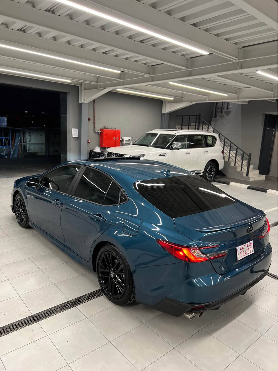 كامري 2025 فول مواصفات
‏Ev mode هايبرد
فتحة سلايت بصمة تشغيل عن بعد
نقاط عمياء مرايه وسطية اوتو سمارت شاشة جبيره عدادات الكترونية رادارات امامي خلفي وجانبي نقاط عمياء اوتو هولد سايد بريك بصمة شاحن لاسلكي اوتو لايت كروز نضام تتبع  كشن جلد كهرباء كشنات هيتر و هيتر ستيرن مناخ منفصل قطعتين تبريد 
السياره بلاك ادشن لون مميز الجديد 
حادثها جاملغ و باب وربع الباب الخلفي 
ماشية 5 الاف ميل فقط وموديل 2025 
سيارة رقم كاتي تترقم شمالي فقط علماً مسويلها هزه و فحص باقي بس رسوم الرقم 
السعر ٢٤٨ ورقه
مكانها اربيل 
***********
الشراي يخابر ويتدلل أربيل, العراق
