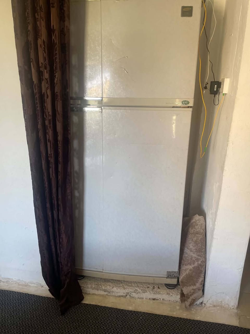 للبيع ثلاجه شغاله ميه بل ميه 
السعر 35دينار 
0781648721
الموقع اربد


**إذا كنت صاحب هذا الإعلان وتريد حذفه لأي سبب، رجاءا أرسل رسالة إلى الدعم الفني**