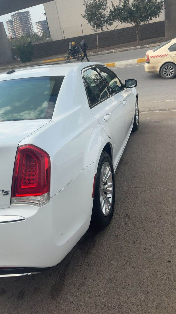 السلام عليكم للبيع اوباما موديل 2015 كلين تايتل مكفوله كفاله عامه شرط السونار وين ميعجبك افحص لون ابيض صدفي بوني راما كشنات جلد شاشه كبيره حساسات ماشيه 100 مكفوله من البارد ولفتح ولتبديل ولصبغ مكينه 3600 كير محرك مكفول سعرها 248 ورقه مكاني بغداد الشعب الاستفسار *********** بيع فقط بغداد, العراق
