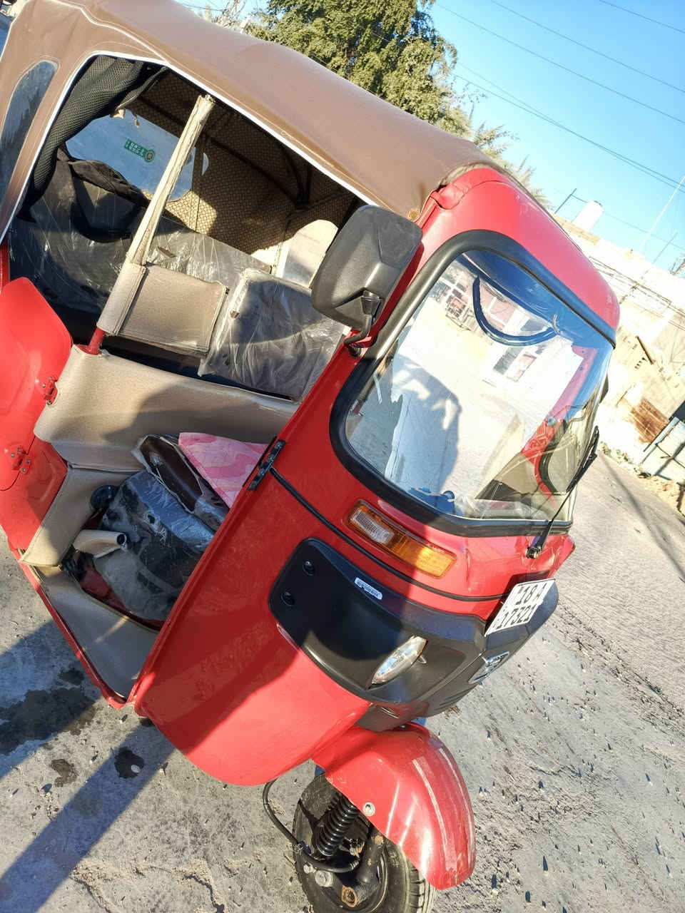 السلام عليكم تكتك للبيع موديل 22 كفاله وشرط لمحرك ممحطوط عليه صبانه مكاني المسيب للستفسار على هاذا لرقم ***********
