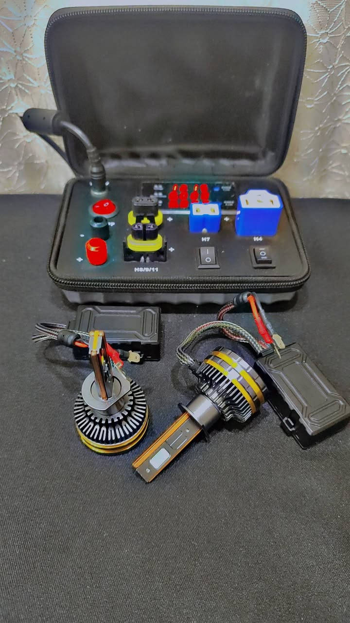 ليد H1 ماركة ثلجي 
١٢٥ واط حقيقي للتك ٣ براد فول لايت 
شرط الفحص ما عجبك يرجع للاستفسار خاص 
و متوفر توصيل


**إذا كنت صاحب هذا الإعلان وتريد حذفه لأي سبب، رجاءا أرسل رسالة إلى الدعم الفني**