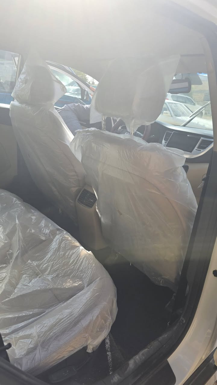 السلام عليكم
توكسان مديل ٢٠١٨ سياره مكفوله من الحادث بيها تخريب بطش ٤ قطع كد التخريب ماشه ١٠٩ تخم تاير جديد حداديه جديده السياره جاهزه من كلشي محرك مكفول وكير مكفول السياره بيع ومراوس حسب القناعه المكان النجف الاشرف ***********
