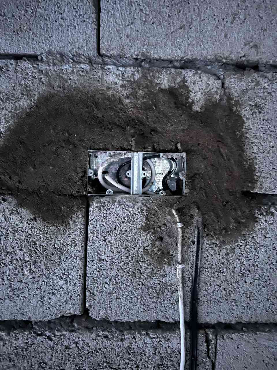 متابعة للصفحة ليصلكم كل جديد.
الفني الكهربائي الاستاذ صالح الجبوري.
بعقوبة ***********
