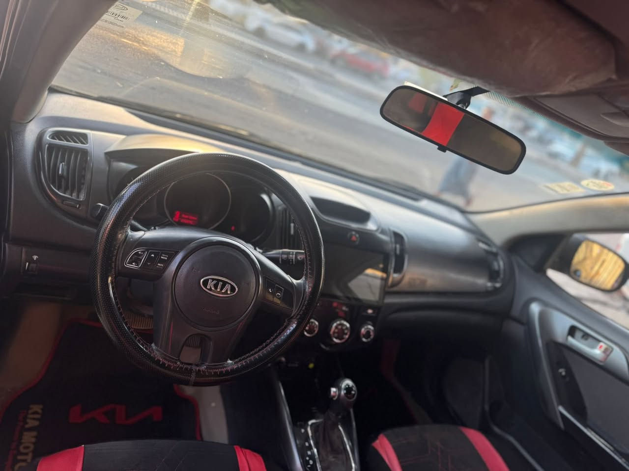 سيراتو  ٢٠١١ بدون ضرر فقط بنيد صبغ اثر جراد مكينه وكير بدون اي عيب رقم سليمانيه السعر ٨٤وبي مجال حك الجيه فقط مكاني سامراء ***********
