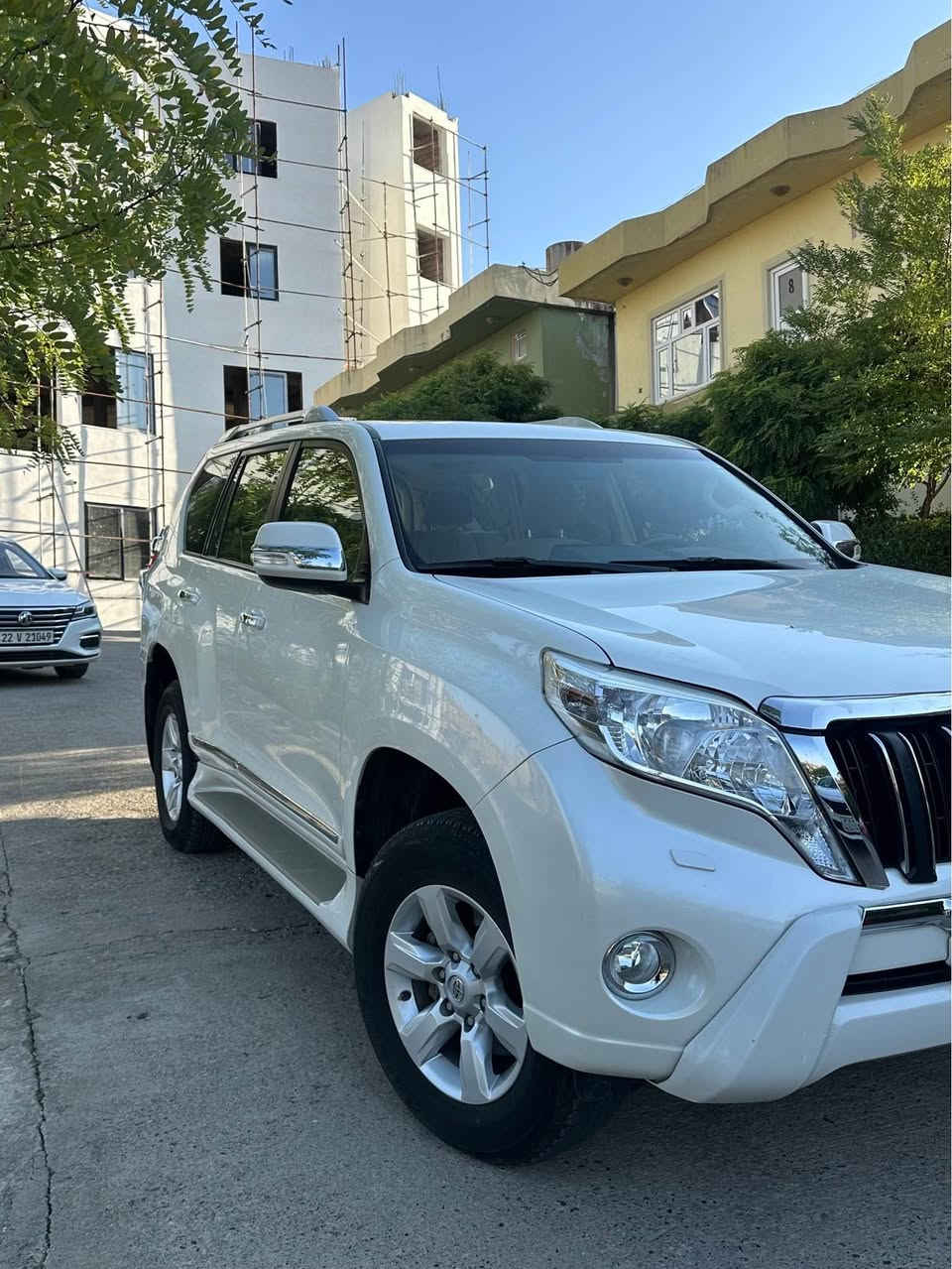 Toyota prado 2016 
مواسفات خليجى 
سلايت و دبل اكسلV4 
١٠٩ هه زار كم رؤيشتووه 
له سه ر وه زعى شريكه ماوه 
دوو بست چاملغى پشته وه ى په مپه بى ليدران 
گير و مكينه نه كرايته وه و ده نگى نيه 
رقم و سنوى تا ٢٠٢٨ نوئيه 
سعرى $٢٨٨ كه ميك مجال 
ئه گه ر مشترى په يوه ندى بكه 

                   ☎️ *********** أربيل, العراق
