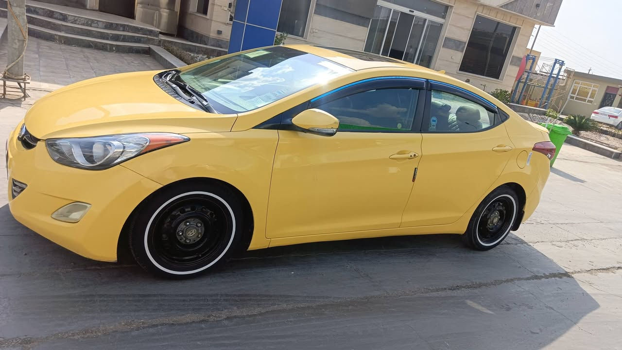 النترا موديل 2013فول مواصفات بسمي رقم بغداد وارد امريكي سوناره موجوج داخل الصور السعر 100وبيه مجال رقمي ***********

