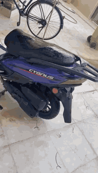 دراجه سكنس للبيع دراجه نضيفه بيه خيط تبخير مكينته ناعمه ومآبيه شي نكره سلف وهندر كهربائيات كله شغاله دراجه حلوه ونضيفه السعر 150 وبيه مجال مكاني الشطره وهذا رقمي ***********
