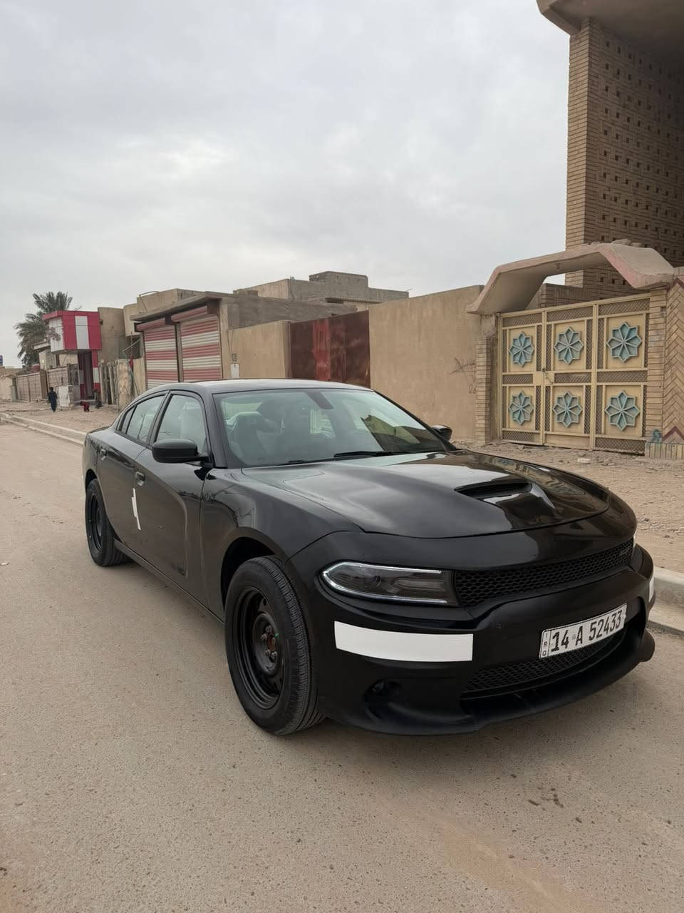 السلام عليكم. جمعه مباركه ع الجميع. ( للبيع جارجر مديل 2017. وارد امريكي دعاميه امامي فقط سياره كفاله من الضربه وصبغ. بوليسي مكينه 5700 كفاله كير كفاله حداده 100بل 100 تبريد ثلج طخم تاير رقم بصره انكليزي تحويل سنويه لغايه 2030 السعر 147 هاتف *********** عنوان البصره.
