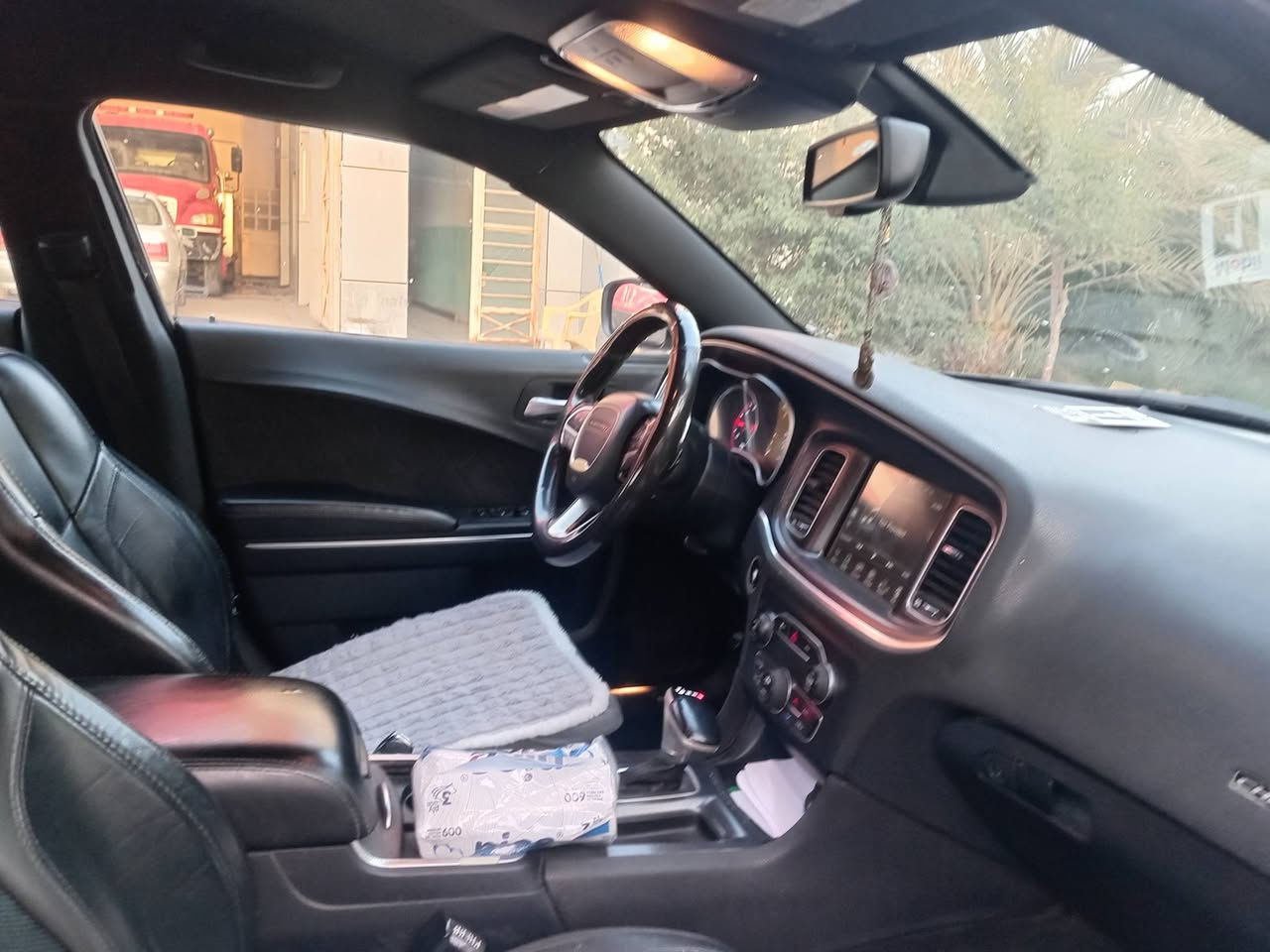 جارجر 2015 هيمي 8سلندر سياره كفاله دخوله سرقه رقم بغداد السعر الاتصال على الرقم ***********
