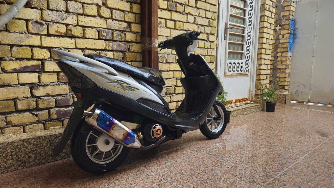 ماكس 55 شلعه ومعدل
ماكس بلاديه مفتوحه مسويها 55 مو كايمه 
                                     غراضها بلاديه كلها سودات كفرات 
بيها ويلات وصالنصه ستيل 
800 وبيها مجال
خاص ***********
