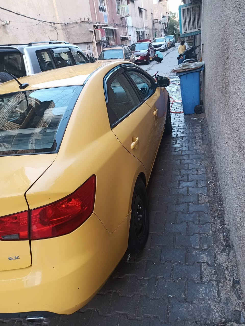 السلام عليكم سياره فورتي 2013 حادثه جاملغ امامي بيه لغد كير ومكينه وتبريد خير من الله مكينه 2000 دوش هيئه مصفره حداديه نص عمر لايت زنون عالي ناصي مكاني بغداد الكرخ السعر 77
***********
