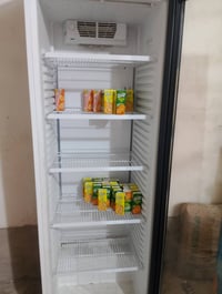 براد • حجم كبير • نظيف ١٠٠٪