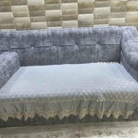 تخم • ١٠ مقاعد • نظيف