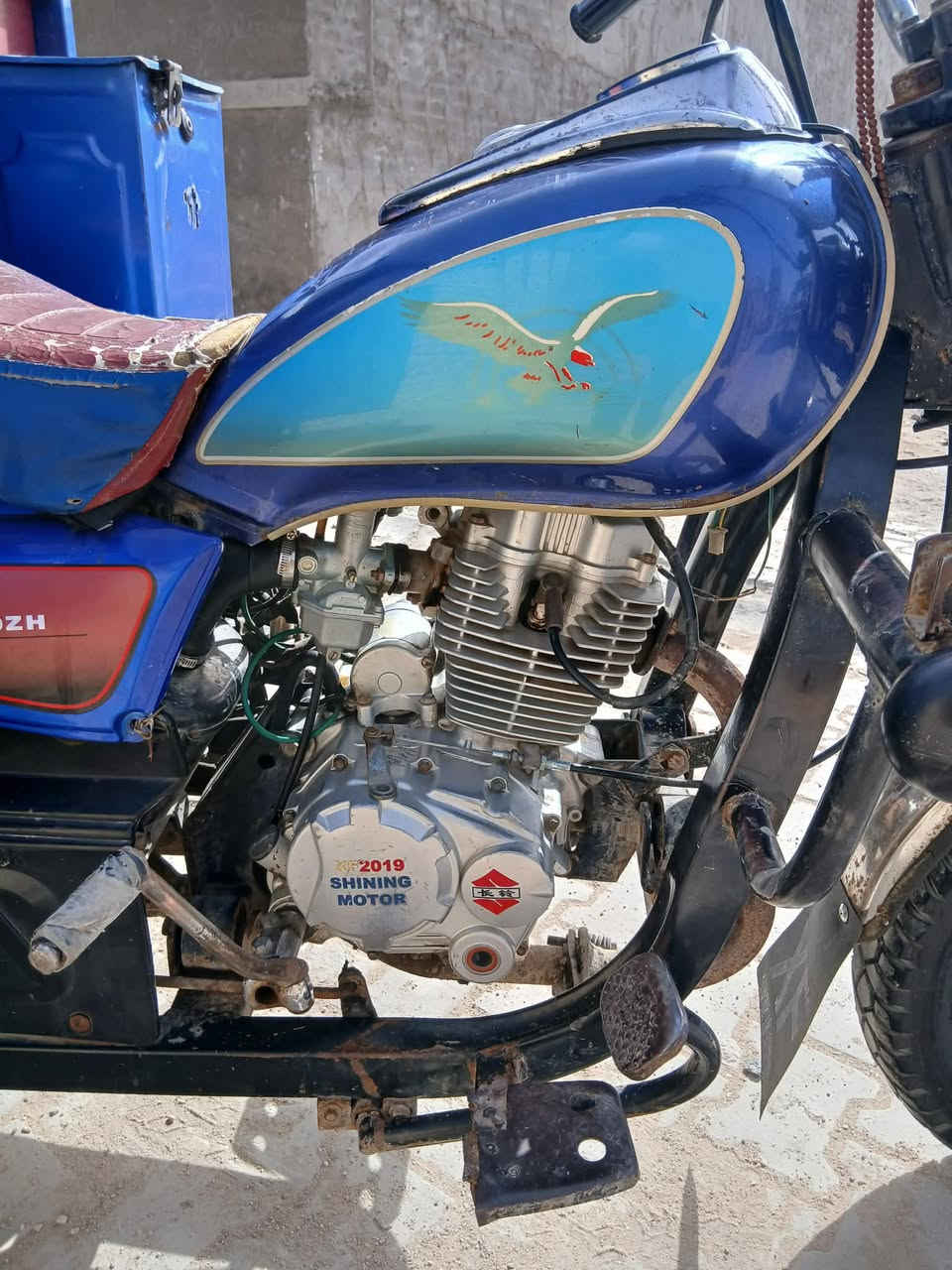 سلام عليكم صقر موديل ٢٠١٩ ستوته خير من الله مكينه اكسن ركبه و شاصي مكفولات والكشر نضيف احلا من الصور أوراق كامله شرط الترقيم رايده بواحد و ربع مليون و ٢٥٠ و بيها مجال. مكاني بغداد مدينه الصدر هـ ***********
