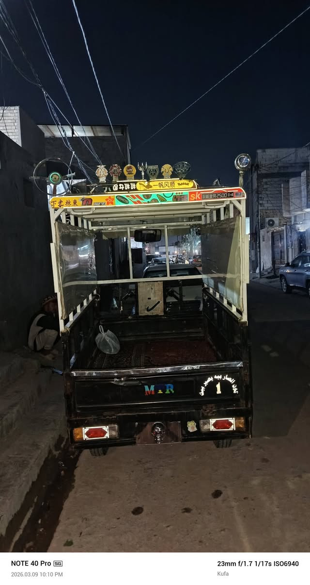 السلام عليكم
ستوتة للبيع موديل 2012 تعمير جديد ستوني مكملها ماعايزة برغي مكان كوفة حي ميسان الشراي يتصل 
***********
