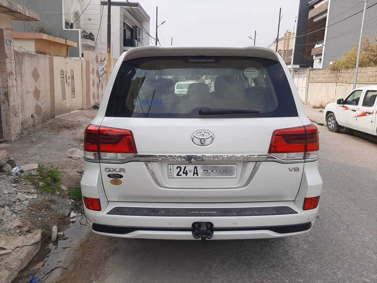 للبيع
سعر 540$
جكسارة موديل 2017 ماشية 76 ألف كيلو متر 
شركة سيد نهرو 
محرك v8 كير اوتوماتيك شرط ما مفتوح 
رقم دهوك دولي رقم وهزة وسنويه جديد بأسمي شرط التحويل 
🚫بدون ضرر بدون صبغ بدون ملاحظات نهائيا 
سيارة جديدة كلها وضع شركة 
فول مواصفات GXR
موصل الايسر 
***********
***********
