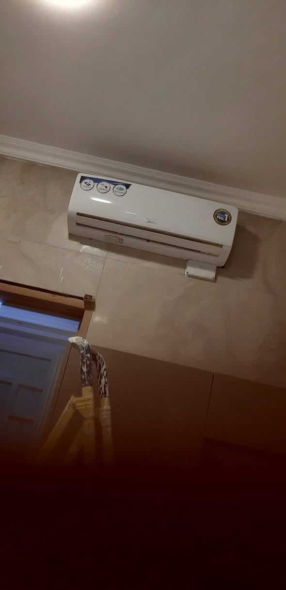 عندك سبلت عطلان لا تحتار 🤔اتصل 📞والصيانه داخل بيتك  ولا تفكر بالتصليح الممل نصلكم أينما كنتم 
💥نصب السبالت❄️❄️
💥فتح وغسل جميع انواع السبالت بضمان  العمل 
رقم الهاتف *********** المكان بغداد ***********
