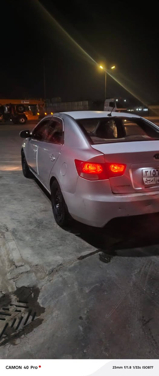 ياالله سيراتو موديل 13 خليجي بيه بينيد وقماره وجنطه وشويه باب وتكمه اثر جراد سياره حلوه وكاعده ترايك وين ماجان سياره مال عيشه مابيه اي نقص العنوان واسط قظاء العزيزية مكلف بنشر الاستفسار الاتصال على الرقم ***********
