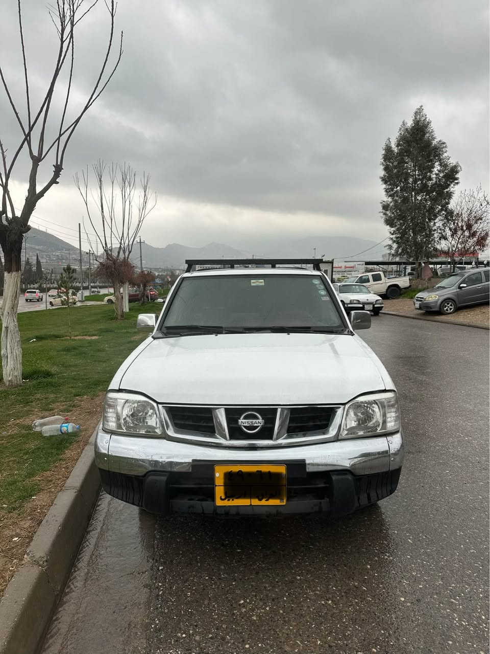 للبيع بيك اب 2008
سعر 73 ورقة $ 
صبغ 3 قطع و نص 
مكان السياره دهوك
كير محرك شرط 
اللاتصال *********** دهوك, العراق
