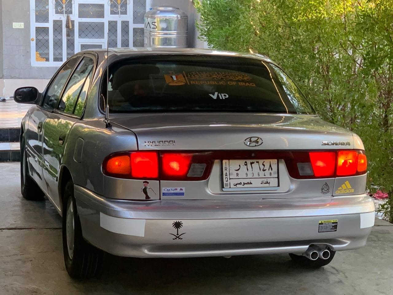 بس جناي سوناتا يخابرني لن يعرف قيمتها ...
للجنايه فقط ...
وجماعه اليكسرون بسعر الله يسامحهم النضيف غالي و السياره متعوب عليه 
(((ميعجبك سعر عوفه ليدور جديد هوه هاذه جديد ع أيدي بعده شركه )) سياره ممستخدمه يعني جانت متروكه عد سخص من نادر اكو هيج سيارات 
السلام عليكم..... 
سوناتا تو 1995..... 
رقم بغداد....   
شرط التحويل...  مشروع وطني 2028

(( كير اوتوماتك ))

مكفوله من ضربه ولكص ول خياس ....
كهربائيات ع وضع شركه ولا ملعوب بيه... 
 دوشمه مدوشمه أحسن شي
ويل كب البلادي... 5
تبريد ثلاجه 🥶 تدفئه  نار ه. ..تخم تاير.... جديد بأيدي شاده  قبل يومين...كير ومكينه خير من الله...... بشرط فول
كهربائيات كله شغاله بلادي.... 
حته ل اريل كهرباء
شرط لغود وتكم عله وضع الشركه مملعوب بيه....
كيجات كله شغاله حته ل بانزين هم يشتغل ..
نعومه ماشالله صاعد حديث 
سياره ما بيه كل عيب تخبل ول ياخذه  يرحملي من وراه 
دشبول يخبل .. صاج
 
شرط لاضربه ولا طخه ولا كص  ولا كلشي وين ميعجبك روح افحص  ...
صدر خلفي أمامي كله جيد ما ملعوب بي عشركه  نعومه صاعد حديث ... بشر ترايك 200 
غرفتها جديده ...دواخلها مثل كشنات شركه جدد ❤ ... ..مسجلها فول......كيجات كلها شغاله...
محرك مفتوح 20.0 (المرغوب)

السعر)( 50))بيها مجال

***********
***********

ميعجبك سعر عوفه لا تعليق رجان الله شاهد سياره متعوب عليه 
الموشراي لايضل ابكيفيه ينطي اسعار والسوك كلشي بي السياره محد يعرف قيمتها بس الجناي وبلحقيقه احله من الصور ❤️وحلالي عزيز مثل مانته عزيز ✋ 
ملاحظاه سياره كل ترويج ما بيه ❣️
