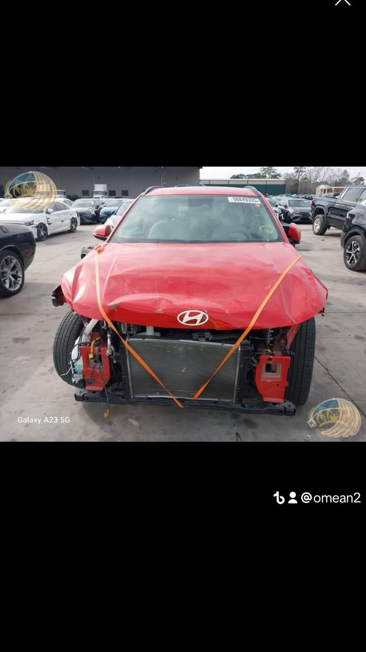 للبيع كونه مديل 2024 كير تعليك داخل ابيض بدون ايرباك غراضها كلها موجوده كامله للبيع واصل عمان سعر122بيها مجال جدا بصيط 
***********
