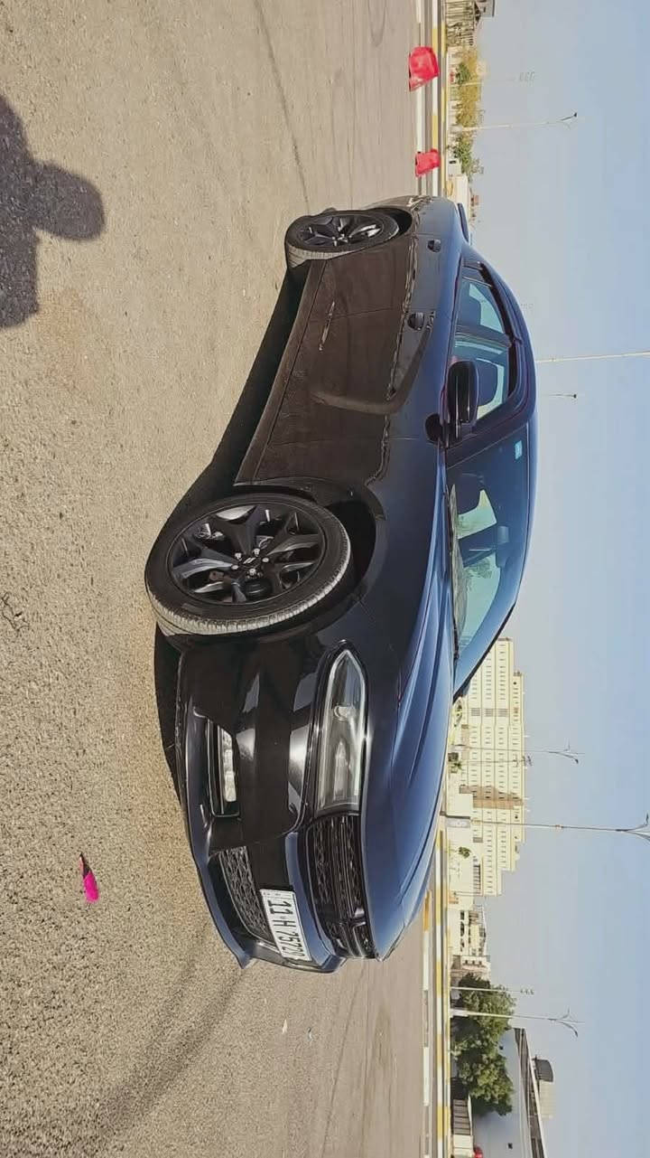 سلام عليكم سياره نوع جارجر موديل 2018 سياره جاهزه كير ومكينه وحداديه وتخم تاير وتبريد  وتدفئه كله مكفول بسمي تحويل مباشر مكاني كربلاء السعر  163  فول مواصفات واحد على واحد***********

