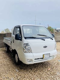 كيا بنكو  موديل 2008 السياره جاهزه كهربائيات شغاله وبيه صبغ دوسات للجم...