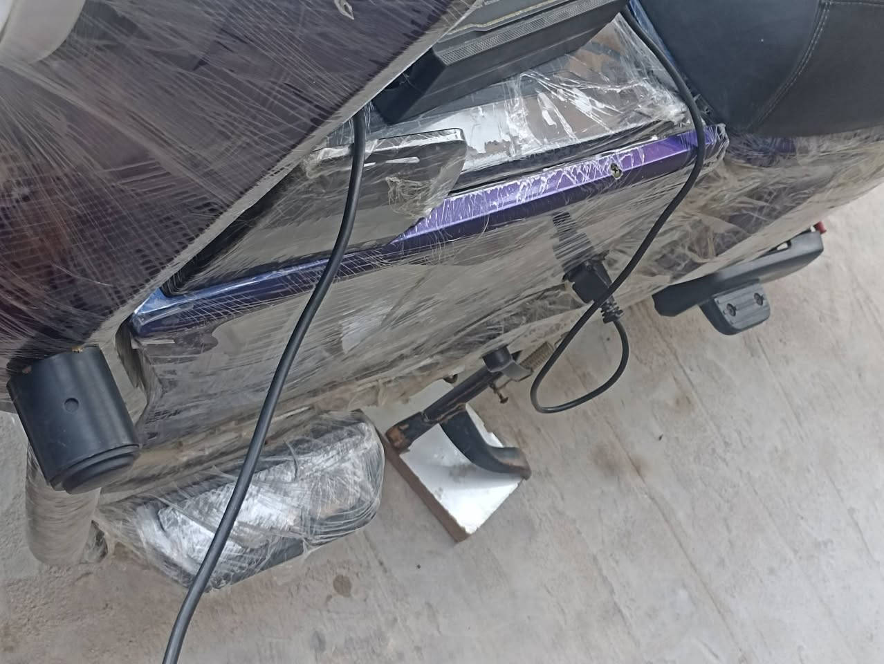 بايسكل شحن 600 الوان وبصره ابو الخصيب دراجه جاهزه اي نقص ما بيها دراجه جديده
*********** خابرني
