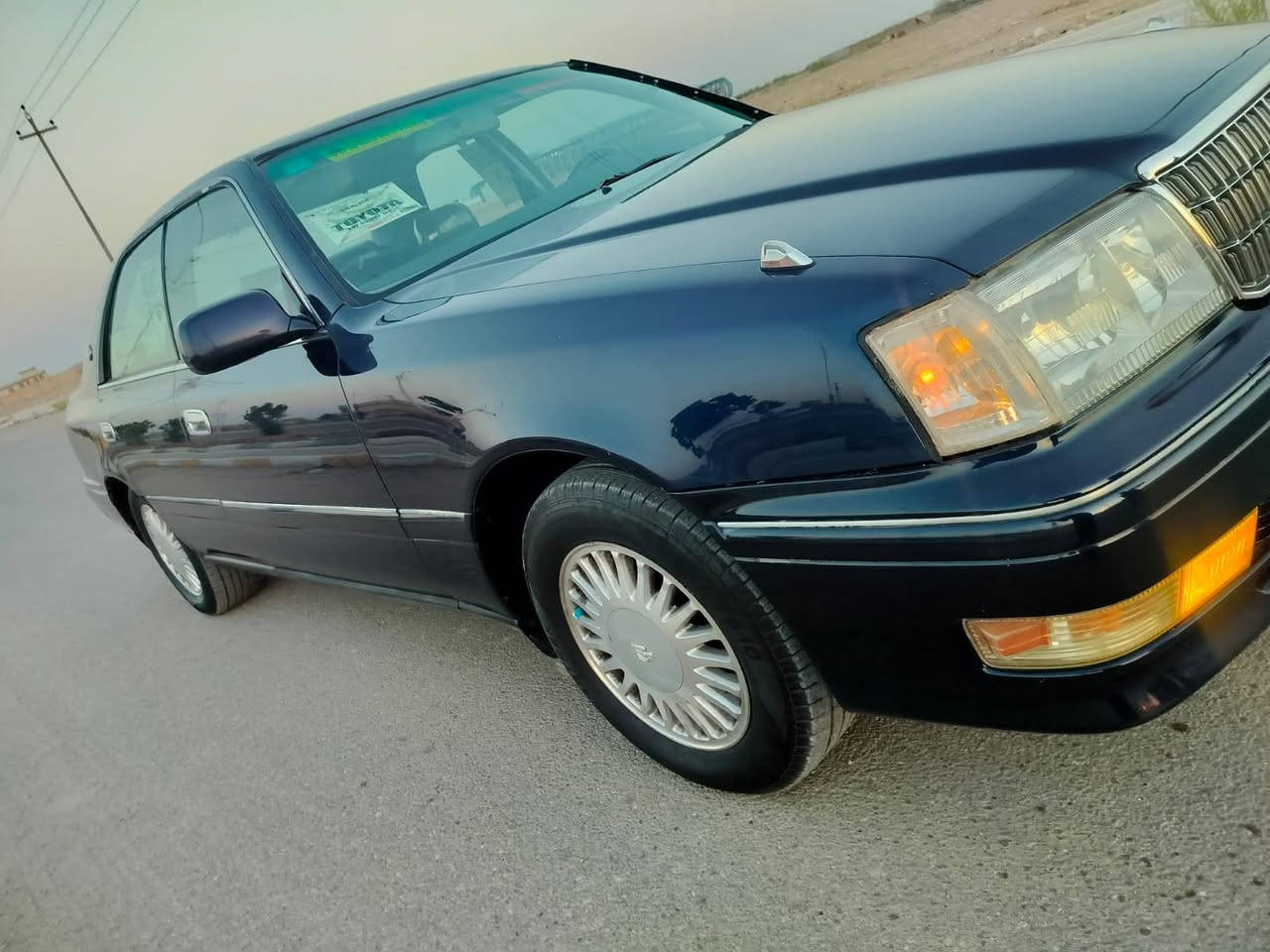 سلام عليكم راس ثور موديل97 نيلي رقم بصره نكليزي  سنويه جديده هزته بعدهي مامنتهيه مكفوله كفاله من ضربه والكص والنقل والتجيه والكلبه  كرستال اصل مكينه   وكير فيفيتي مكفولات شرط الفحص تخم تاير حداديه جديده وره وكدام دواخله حلوه حيل تنتته لايلون شاشه تاب  سياره جاهزه من كلشي   مكان الناصريه ***********
