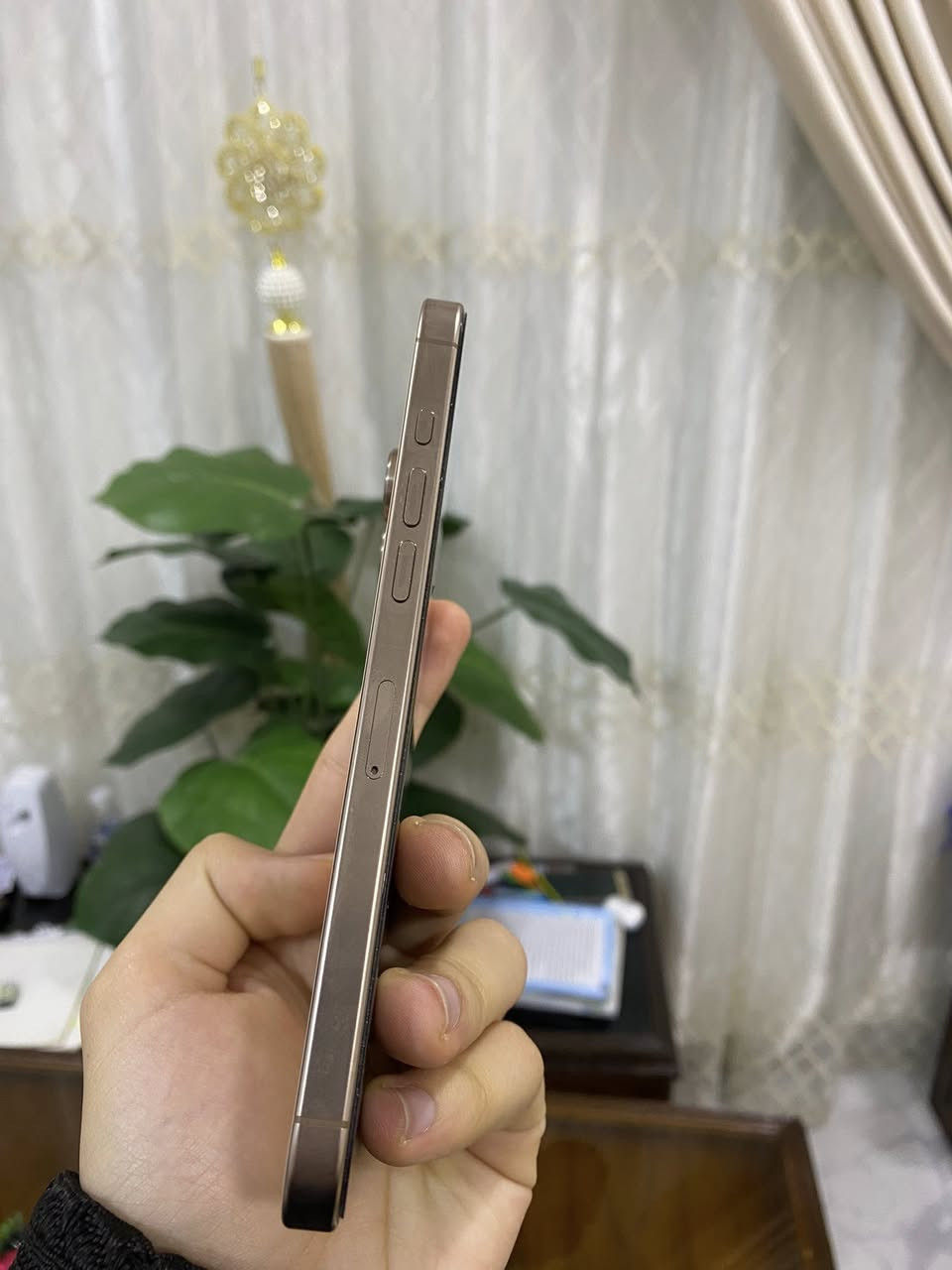 السلام عليكم
ايفون 16 برو ماكس شرق الاوسط za دبل سيم ذاكره 256 بطاريه 93 عدد دورات شحن 300 وقابل للزياده 
***********
رقم عليه واتساب واتصال 
شكرا لكم جميعا
