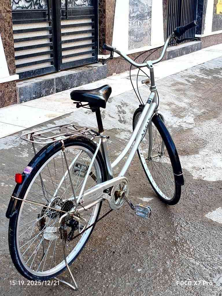 حجم 27
اعرض سعرك
ياباني
الموقع قرب جامع المحسن 
متوفر توصيل
للتواصل *********** 
#الامين_الثانيه #بغداد #بايسكلات #العراق
